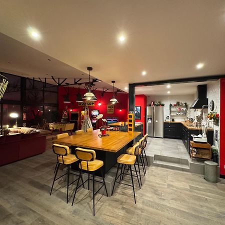Loft Spa Reims-Fr 250M2 Privatifs, Piscine Interieure Chauffee, Spa Et Parking エクステリア 写真
