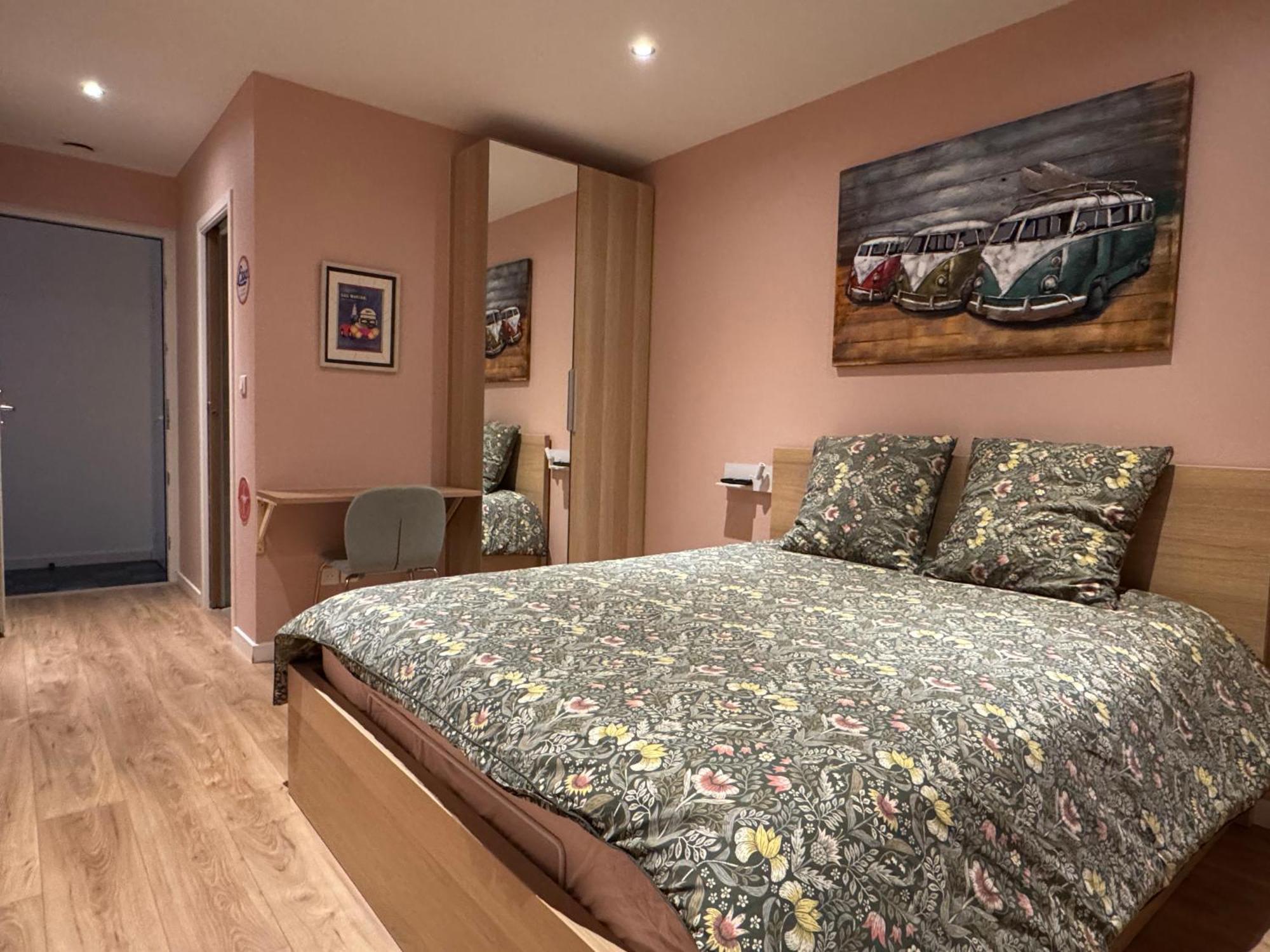 Loft Spa Reims-Fr 250M2 Privatifs, Piscine Interieure Chauffee, Spa Et Parking エクステリア 写真